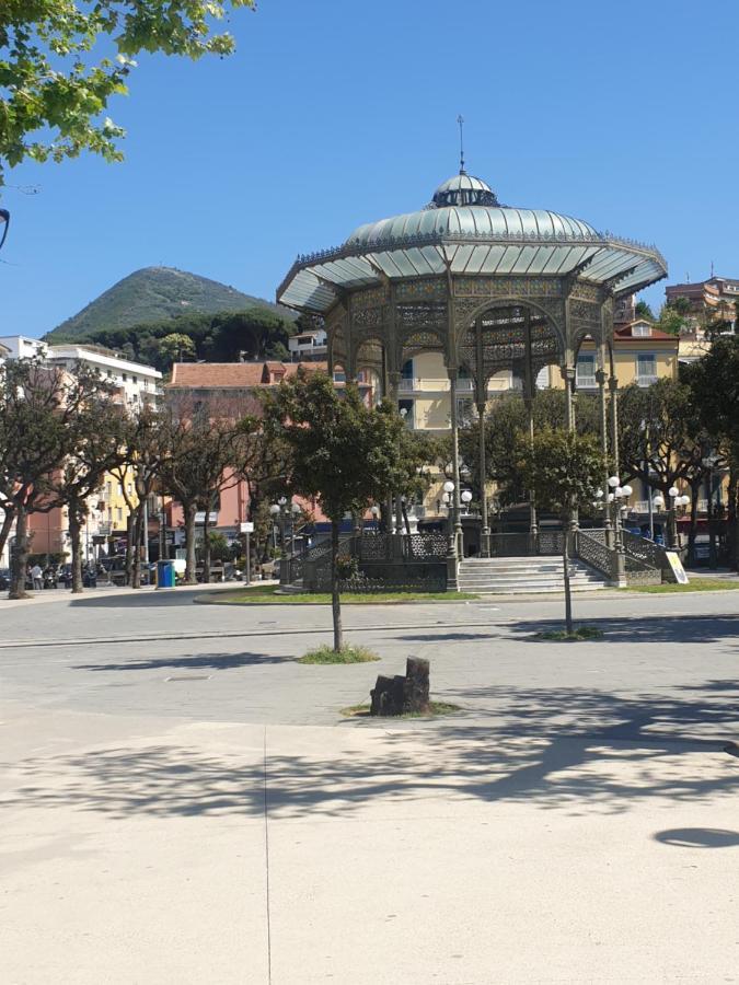 La Fenice Castellammare di Stabia Exterior foto